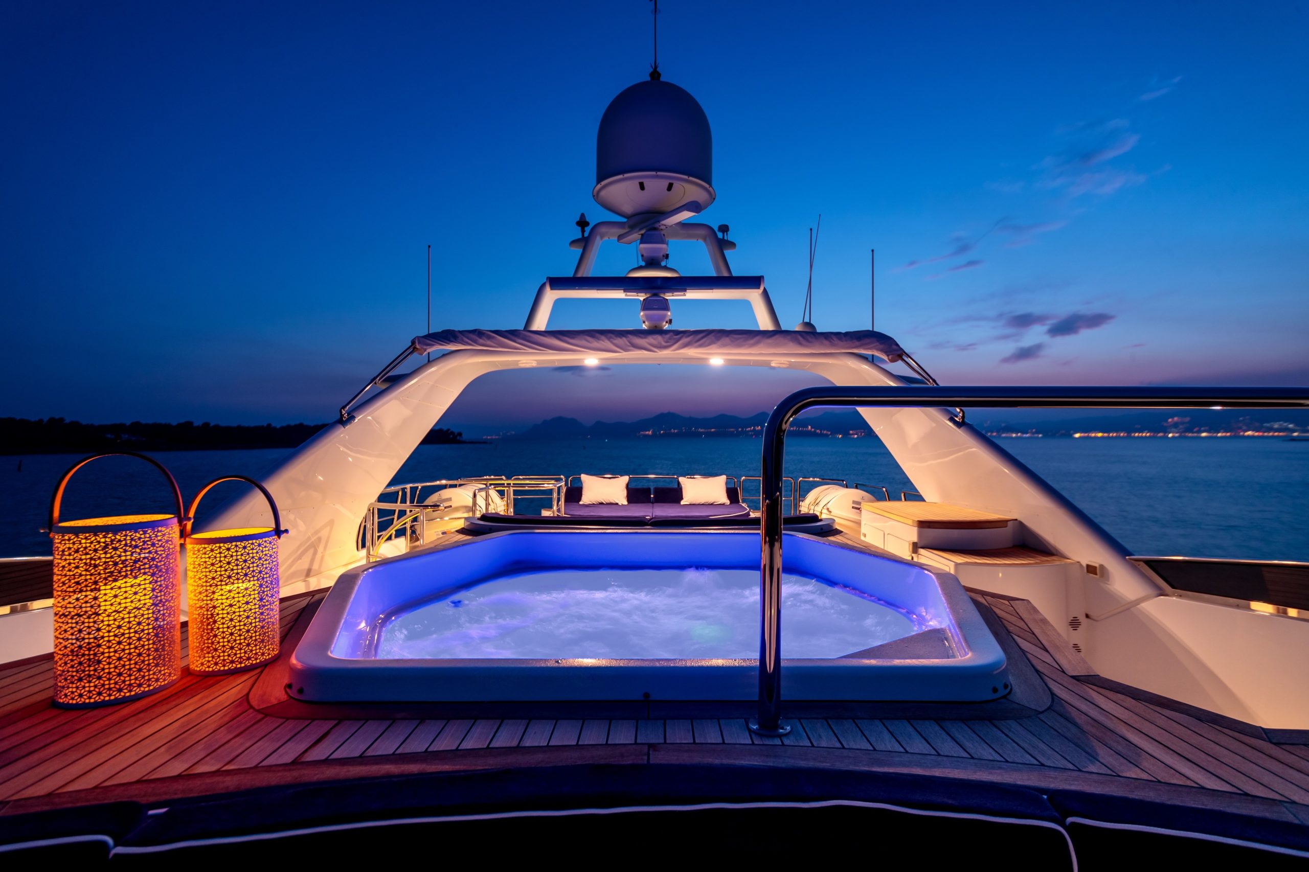 Private Yacht Party Package Private Yacht Party Package